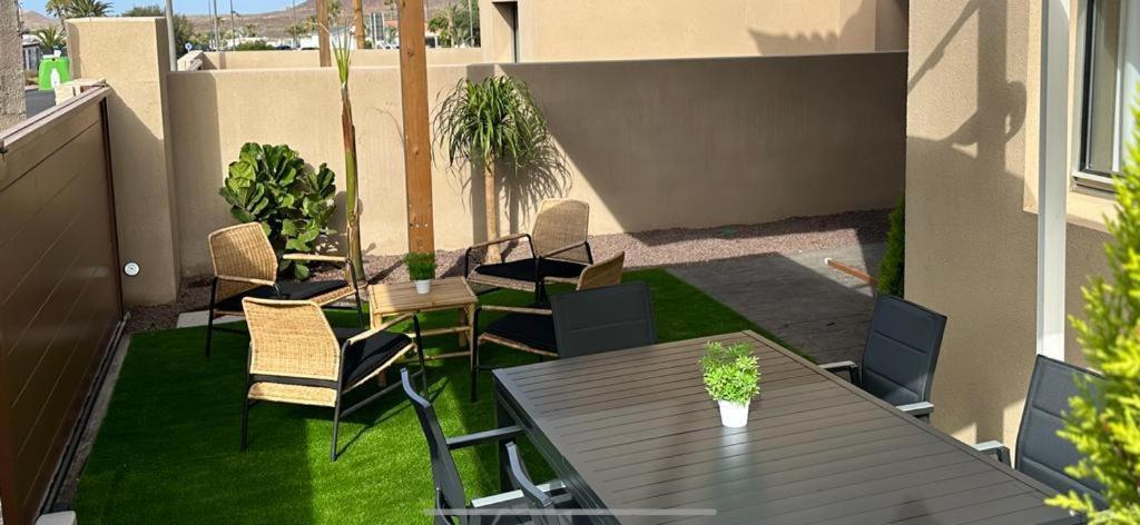 Golf Tenerife South XX Wheel Accessible Shower XX Free Wifi XX Private Pool 30 Degrees XX Two Terraces 30M2X60M2 Xxfree Parking XX Mountain View XX Flatscreen 65 Inch XX San Miguel de Abona Esterno foto