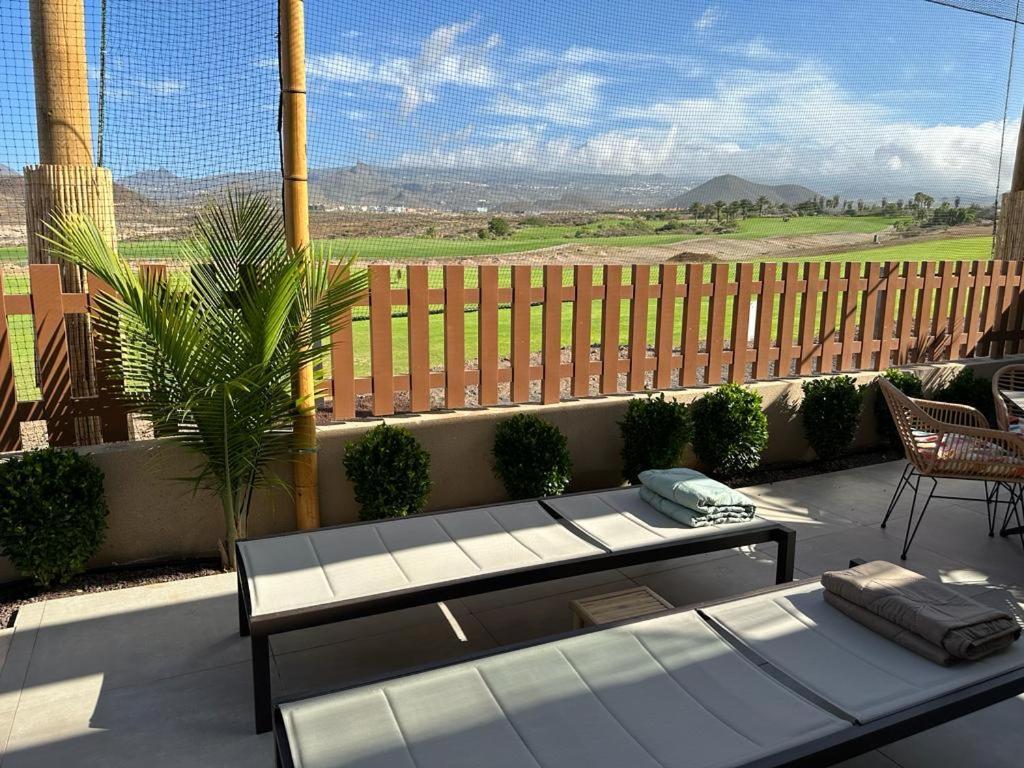 Golf Tenerife South XX Wheel Accessible Shower XX Free Wifi XX Private Pool 30 Degrees XX Two Terraces 30M2X60M2 Xxfree Parking XX Mountain View XX Flatscreen 65 Inch XX San Miguel de Abona Esterno foto